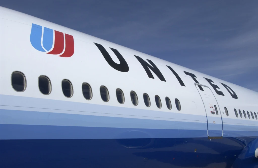 United Airlines’ Immediate Response to the Incident