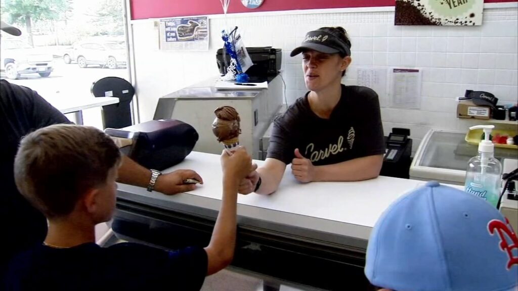 Customer Reactions to the Loss of Beloved Ice Cream Shops